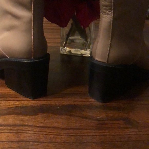 Helmet Lang Knee Hi Boots - Picture 5 of 5